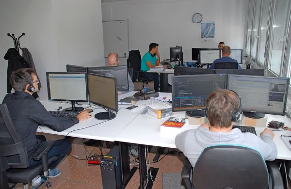  Novi lastniki iz češke skupine Solitea in vodstvo družbe 
zagotavljajo, da sprememb v poslovanju Saop ne bo.