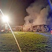 V Brestovici pri Povirju zgorel hangar z ultralahkim letalom