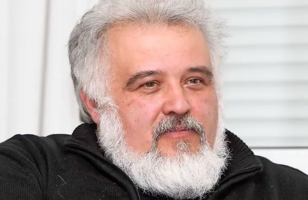  Milan Krek: “Ker gre za snovi, ki največkrat niso na 
seznamu prepovedanih drog, jih posamezniki raje 
uporabljajo.”