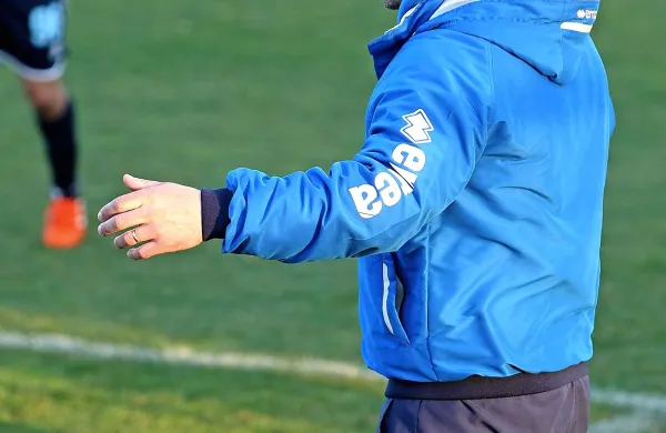 Goriški Miran Srebrnič je eden od vsega treh trenerjev v 
slovenski ligi, ki ekipe vodijo od začetka prvenstva.