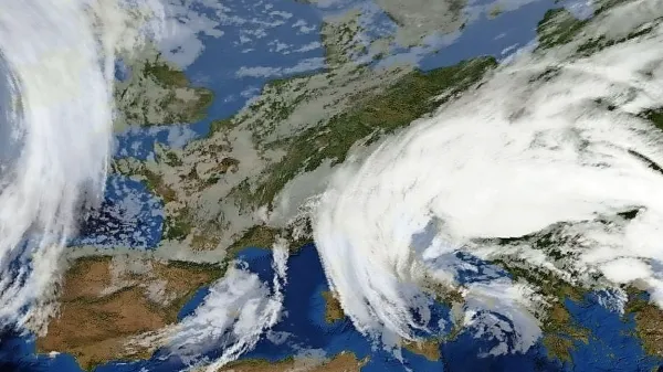 Našim krajem sta se približala atlantska višinska dolina in 
sredozemsko ciklonsko območje.