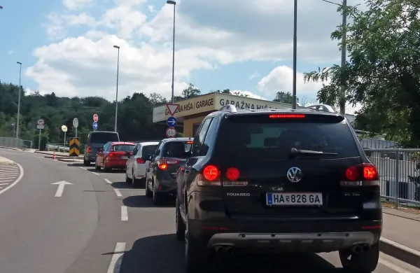 Za sprostitev in legalizacijo gradenj
