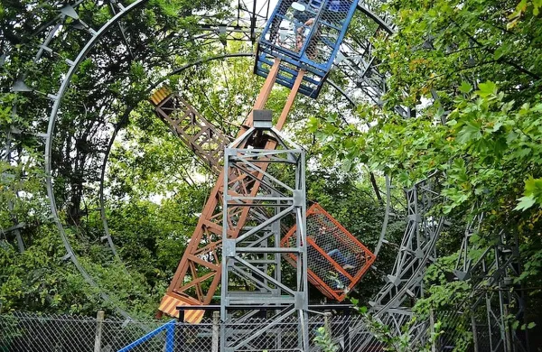 Zabavi&scaron;čni park, ki ne potrebuje elektrike