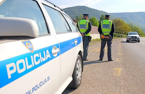 Med maratonom hitrosti so policisti odkrili 503 primere prekoračitve hitrosti.