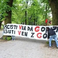Člani gibanja CasaPound ponovno paradirali po Gorici (foto)