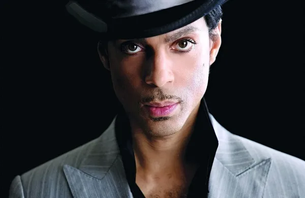 Princeove memorabilije so zelo redke, saj je imel pevec strog 
nadzor nad svojim premoženjem.