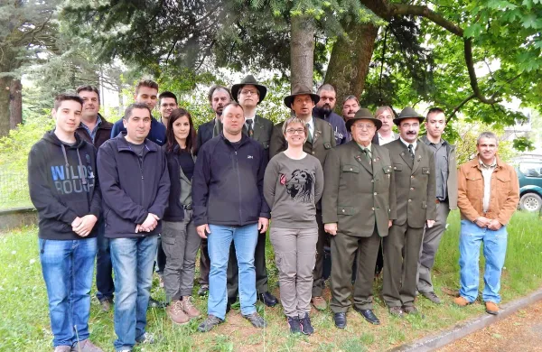 Dan pred prvo obletnico ustanovitve Brkinsko-kraške zveze 
lovskih družin je lovski izpit v Sežani opravila prva generacija 
lovskih pripravnikov nove zveze.