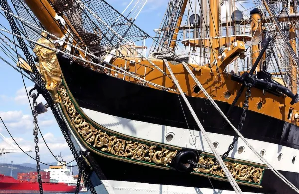 Jadrnica Amerigo  Vespucci je obiskala tudi Koper.