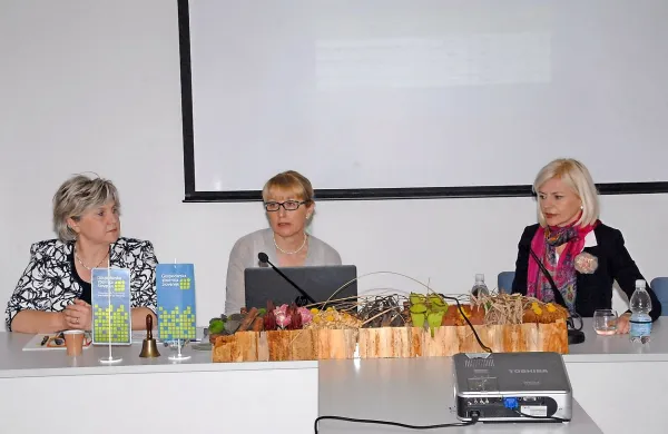 Vodje območnih enot GZS, Ajpes in Zavoda za zaposlovanje so včeraj predstavile pozitivne 
gospodarske podatke in kazalce za naprej.