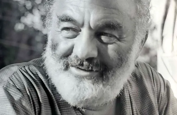 Zadnji film na Manziolijevem trgu bo posvečen 20-letni Slovenske kinoteke: videti bo mogoče Sence pozabljenih prednikov Sergeja Paradžanova iz leta 1965 na izvirnem 35-milimetrskem formatu.