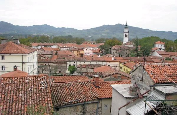 Vipavska občina ohranja ugodna stanovanjska posojila. 