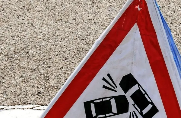 Paraskavedekatriafobični danes ostajajo zaprti v stanovanju