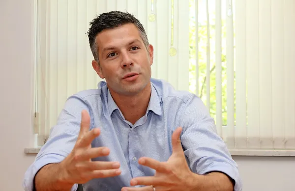 Matjaž Nemec (SD) je  novi podpredsednik državnega zbora. 