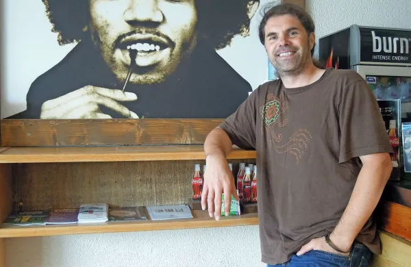 Med najljubšimi glasbeniki Ajka Širce je kitarist Jimi Hendrix.
