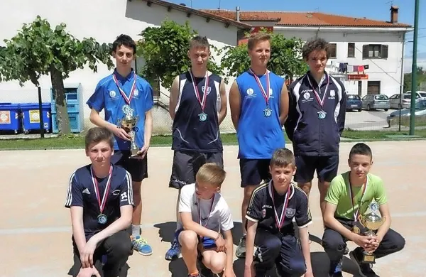 Zlato Požarju in Povhu
