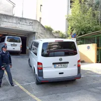 V stiski grozila z razstrelitvijo
