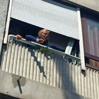 V stiski grozila z razstrelitvijo
