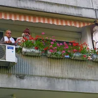 V stiski grozila z razstrelitvijo