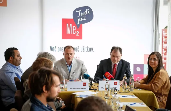 Na slovenski trg v ponedeljek pod blagovno znamko Me2 
oziroma Tudi jaz vstopa nov ponudnik mobilne telefonije - 
podjetje Mega M. 
