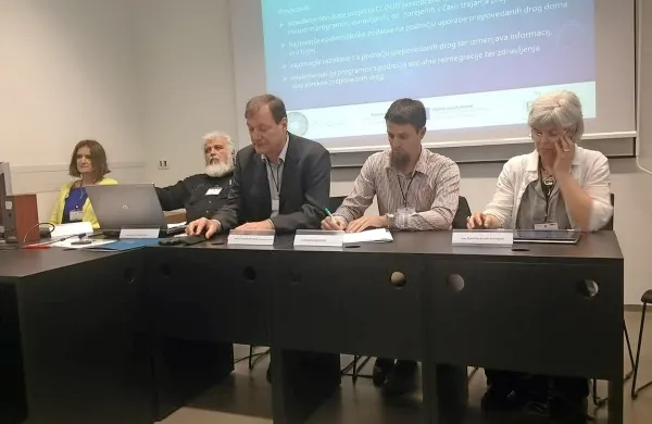 Konferenco so predstavili (z leve):  Vesna Grahovac, Milan Krek,  Gorazd Drevenšek,  Darko 
Roviš in Žanin Čopi.