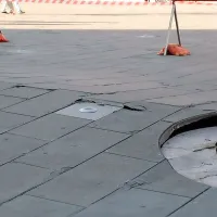 Osrednji trža&scaron;ki trg je spet dobil &ldquo;grbo&rdquo;