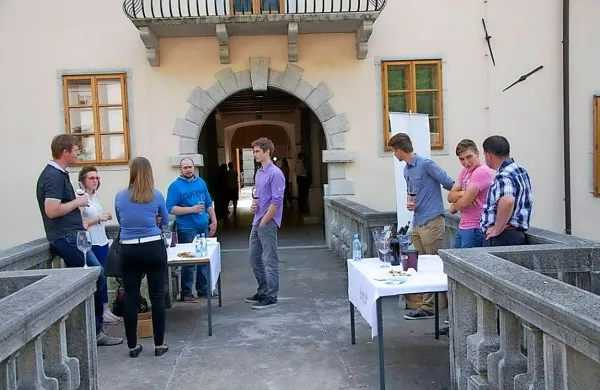 9. &Scaron;tudentski festival vin