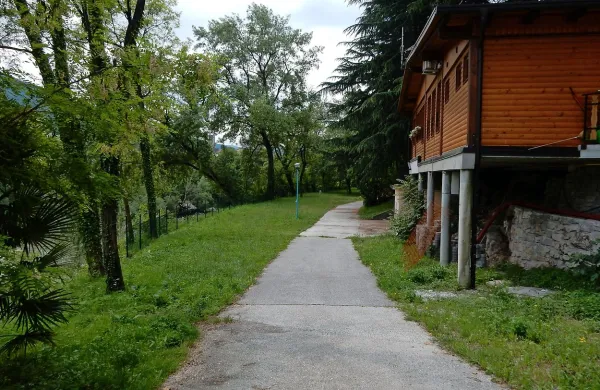 Edini avtokamp ob srednjem toku Soče naj bi odprli  v prihodnjih  dneh. 