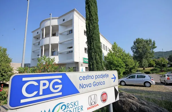 Cestno podjetje Gorica, eno večjih gradbenih podjetij v 
Sloveniji, je po neuradnih informacijah kupil Kolektor Koling, 
ki je del idrijskega koncerna Kolektor.