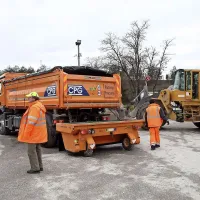 V Cestnem podjetju Gorica so bili  v letu 2015 zaposleni 404 
ljudje. Od leta 2011 se je število zaposlenih skoraj podvojilo. 