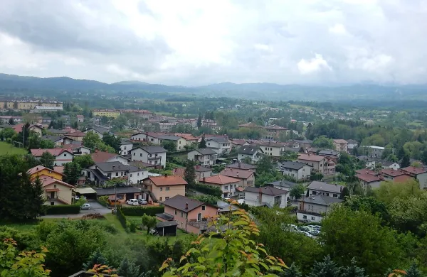 Občina Ilirska Bistrica je v četrt stoletja izgubila več kot tisoč 
prebivalcev.  