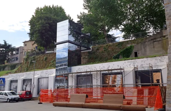 Panoramsko  dvigalo bo v prihodnje  ustavilo tudi v prvem 
nadstropju, kjer bodo uredili razgledno ploščad.