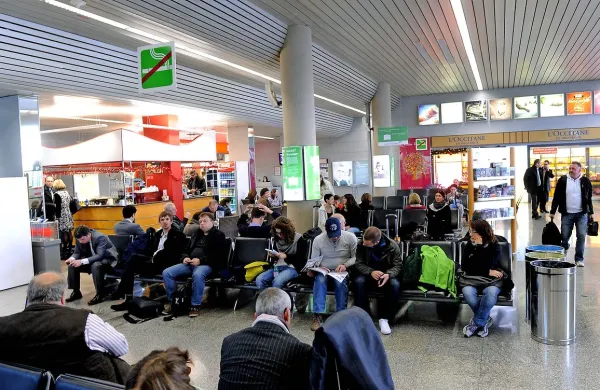 Na daljše zasebno potovanje se je lani odpravila skoraj 
polovica Slovencev.