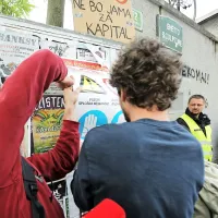 V Rogu napeto, uporabniki nasprotujejo ru&scaron;enju
