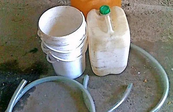 Razkrinkali združbo, ki je  tihotapila gorivo