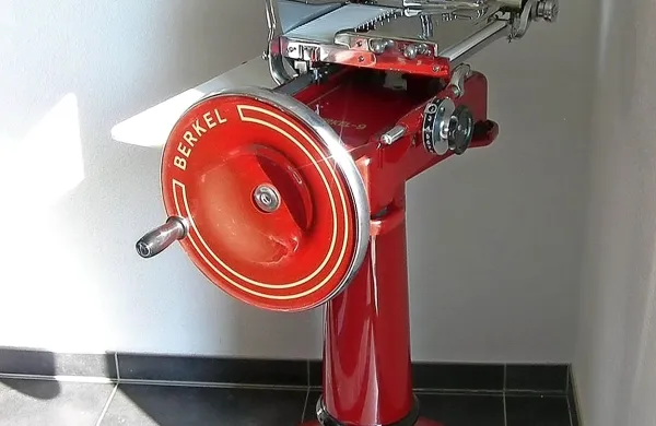Legendarna berkel H9