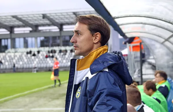 Trener FC Luka Koper ostaja Milan Obradović. 