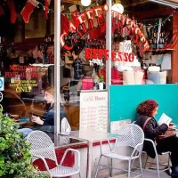 Caffe Trieste z zunanje strani
