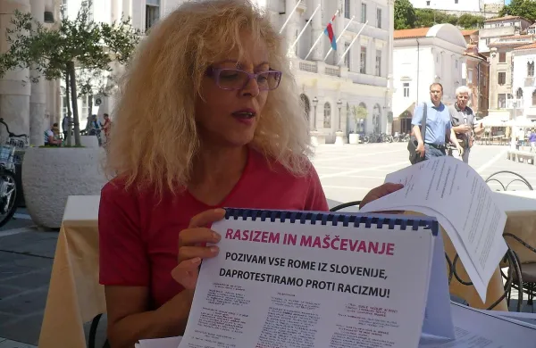 Zlatka Olah priznava, da je poskušala Marka Sveteta odvrniti  
od nakupa njenega stanovanja. Prepričana je, da je  žrtev 
sistema.
