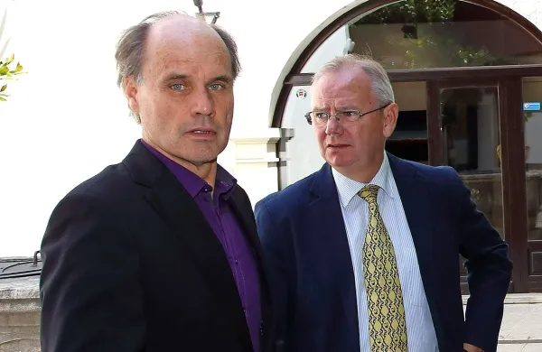 Rektorja Dragan Marušič (levo) in Danilo Zavrtanik imata 
bržčas povsem drugačne občutke ob spremenjeni uredbi o 
financiranju visokega šolstva: Marušič je lahko zadovoljen, 
Zavrtanik pa je izrazito nezadovoljen.