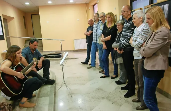 Sežanski Žarki in Kosovel na ogled v Hrpeljah