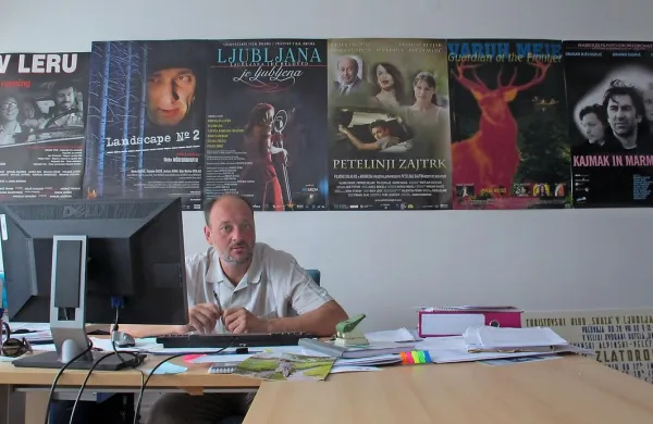 Vlada na današnji seji ni imenovala Jožka Rutarja za vršilca 
dolžnosti direktorja Slovenskega filmskega centra (SFC), ki 
ga je predlagal svet centra. 