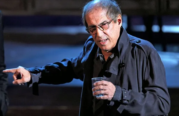 Adriano Celentano je znan tudi po svojem kritičnem razmišljanju.