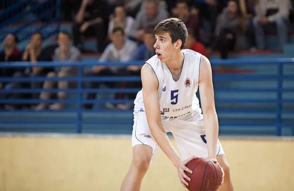 Vlatko Čančar v dresu škofjeloškega ligaša, kamor ga je 
posodila Olimpija.
