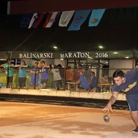 Na Cesti poteka že tradicionalni 24-urni balinarski maraton