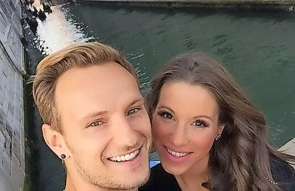 Ivan Rakitić z ženo