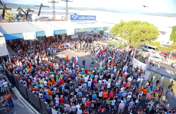 Jutri shod v podporo lu&scaron;kim delavcem