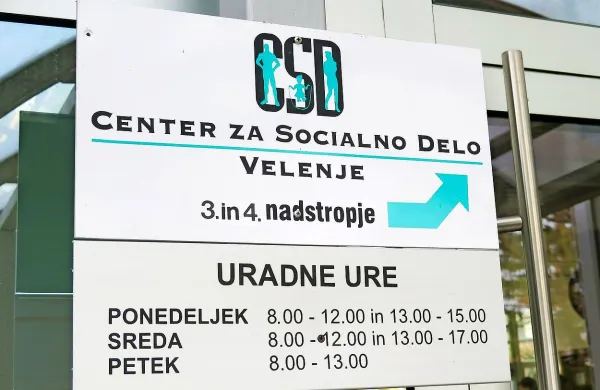 Na današnji seji sveta Centra za socialno delo (CSD) Velenje 
je iz osebnih razlogov odstopila direktorica Lidija Hartman 
Koletnik. 