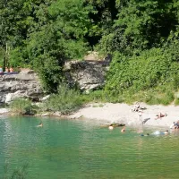 ..., kjer so pogumni tudi malo čofotali.