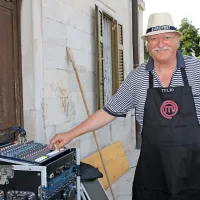 Na Eurofestu so bili tudi dobrodelni, zbrali so 800 evrov (foto)