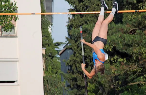 Tina Šutej